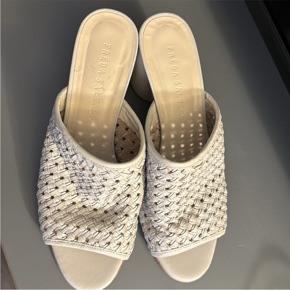 Freda Salvador Cream Woven Mules with Chunky Heel - Picture 2 of 11